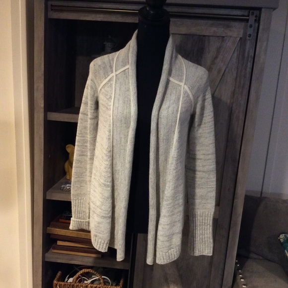 Armani Exchange - Picture 1 of 5